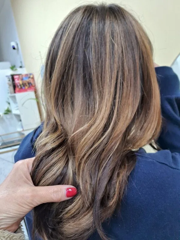 Balayage, iluminación a mano alzada en CB Stylo Belleza, Villa Crespo